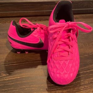Kids Nike Soccer Cleats Size 10